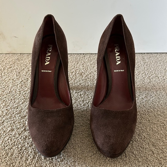 Vintage Prada suede leather almond toe stacked chunky block heel platform pump - Picture 2 of 9